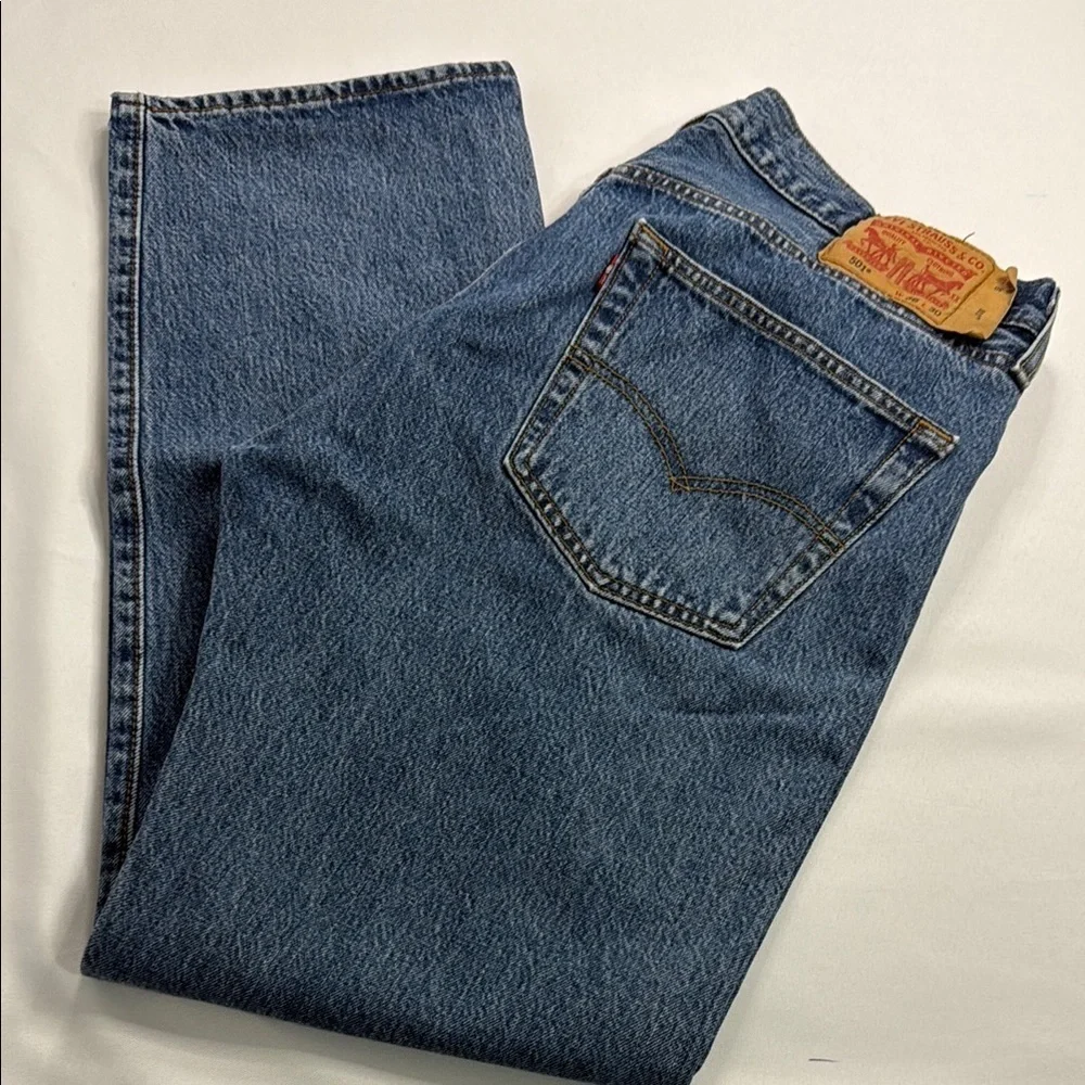 Levi's 501 Deep Blue Straight Jeans